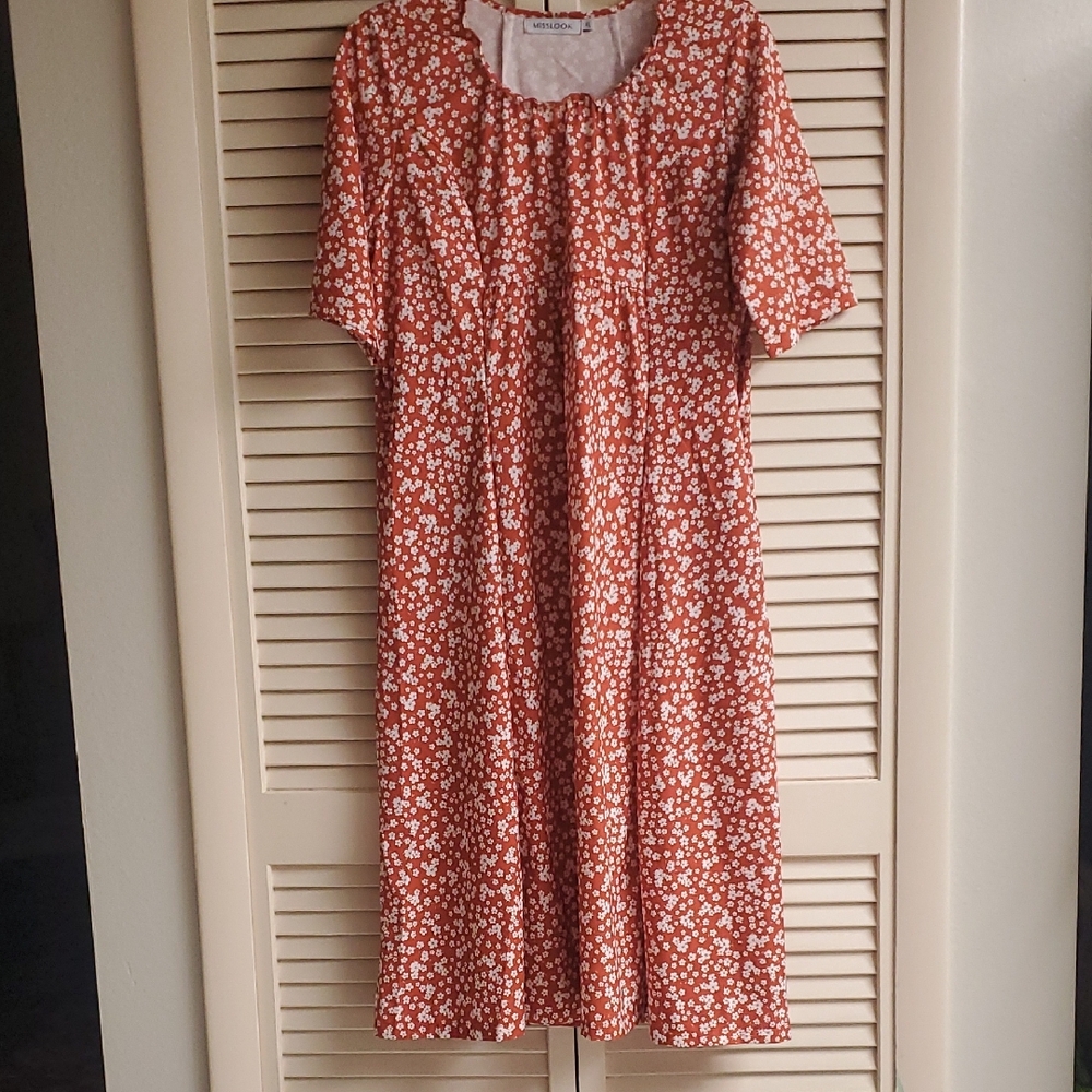 MISSLOOK Red Floral Midi Dress